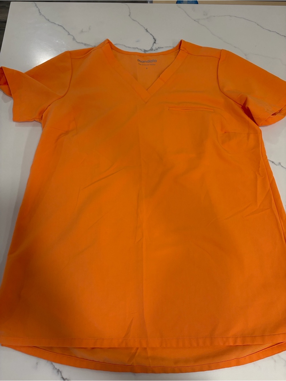 Mandala Women's Orange V-Neck scrub top maternity small